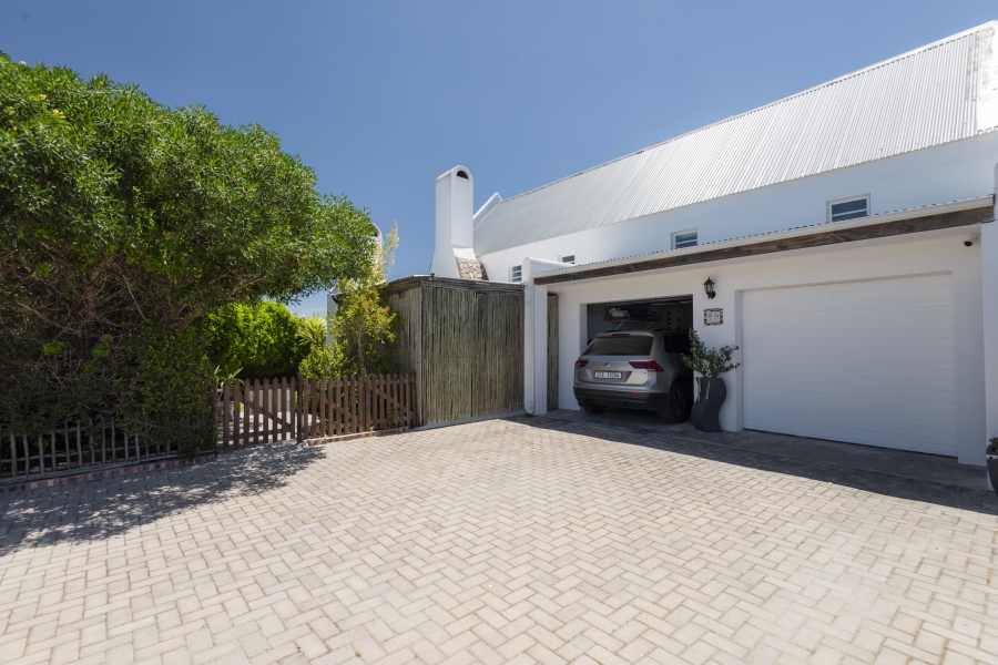7 Bedroom Property for Sale in Jacobsbaai Western Cape